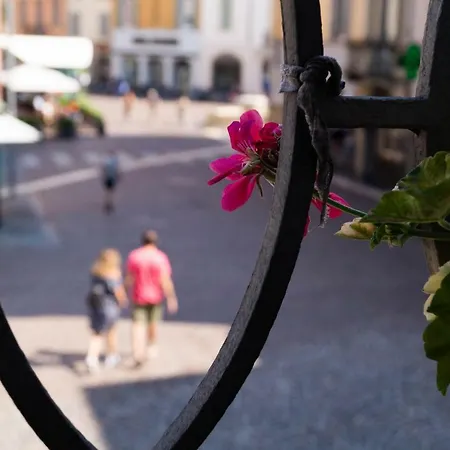 Ilsanleonardo Couette-café 4*